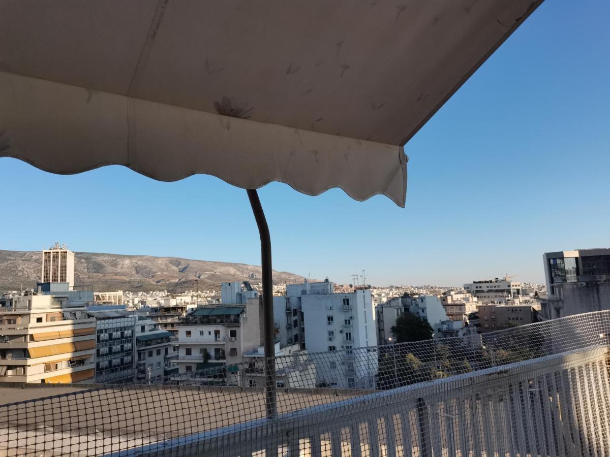 Penthouse Spacious W Super Wifi & Terrace, 2 Min From Metro Athens Exterior photo