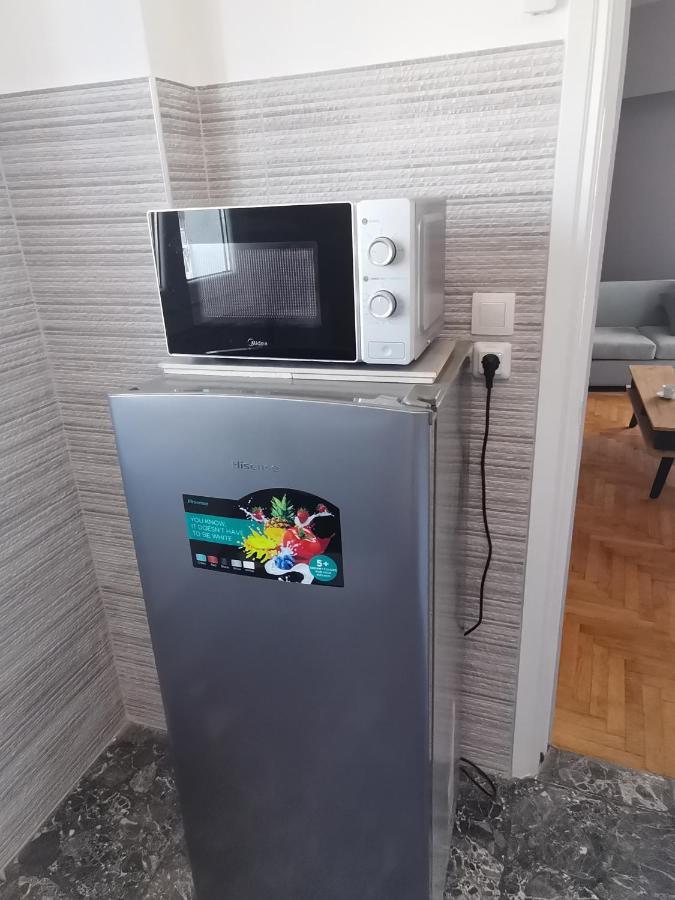 Penthouse Spacious W Super Wifi & Terrace, 2 Min From Metro Athens Exterior photo