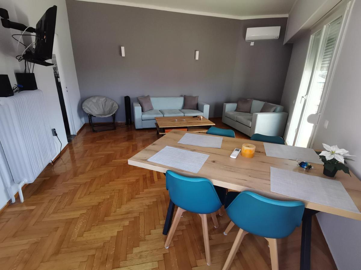 Penthouse Spacious W Super Wifi & Terrace, 2 Min From Metro Athens Exterior photo